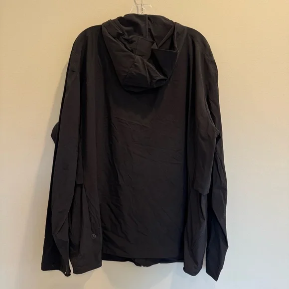 NWT Lululemon Men’s Weather-Resistant Black Rain Jacket, Size XL